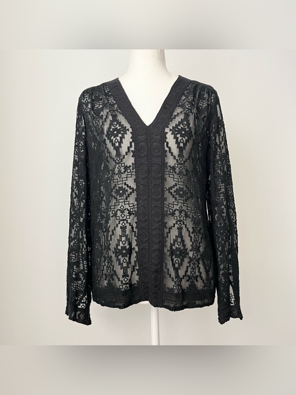 Rebecca Taylor Women's 100% Silk Blouse Black Sheer Embroidered Aztec Size 0